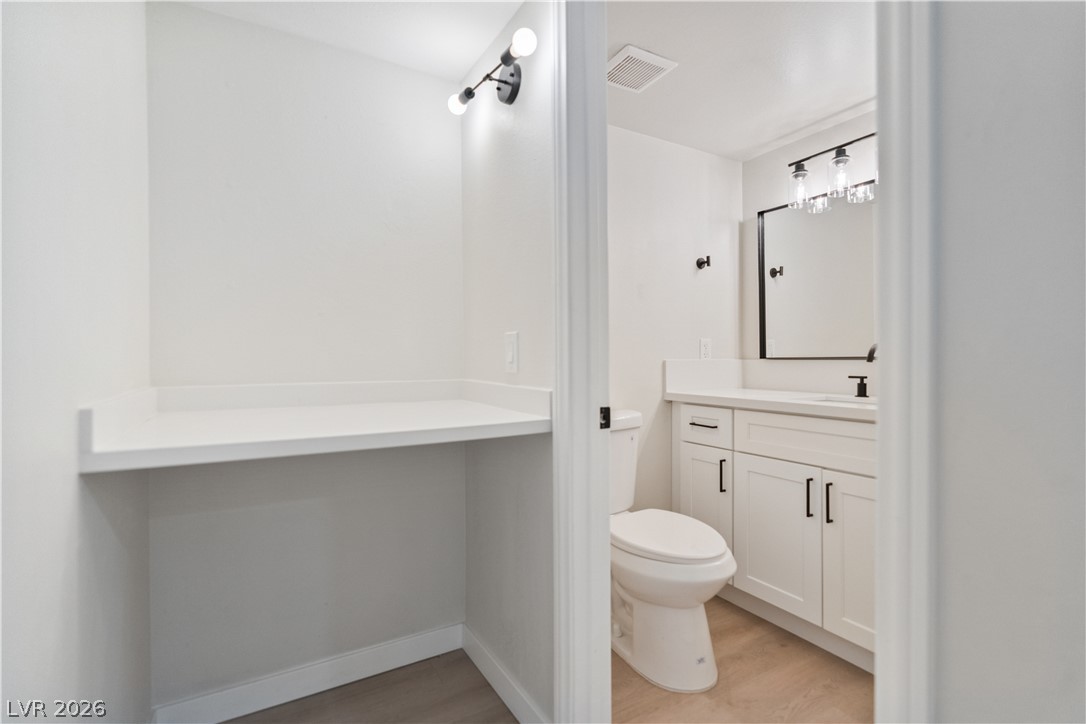 Photo 5 of 3357 Narod Street