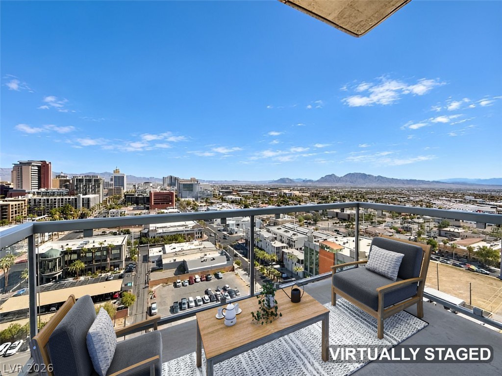 Photo 36 of 39, 900 Las Vegas Boulevard #1216