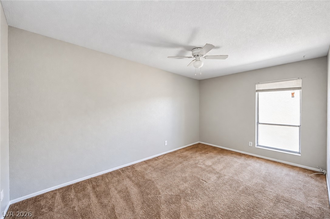 Photo 3 of 2961 Country Manor Lane #14