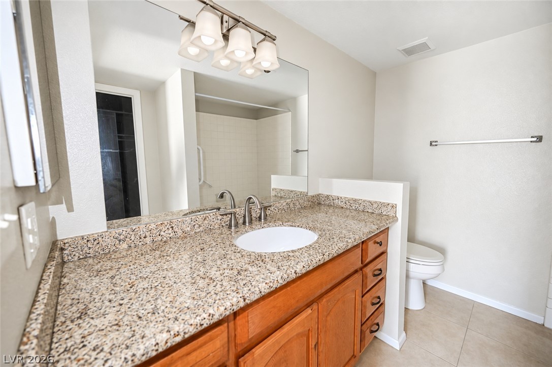Photo 13 of 22, 2961 Country Manor Lane #14