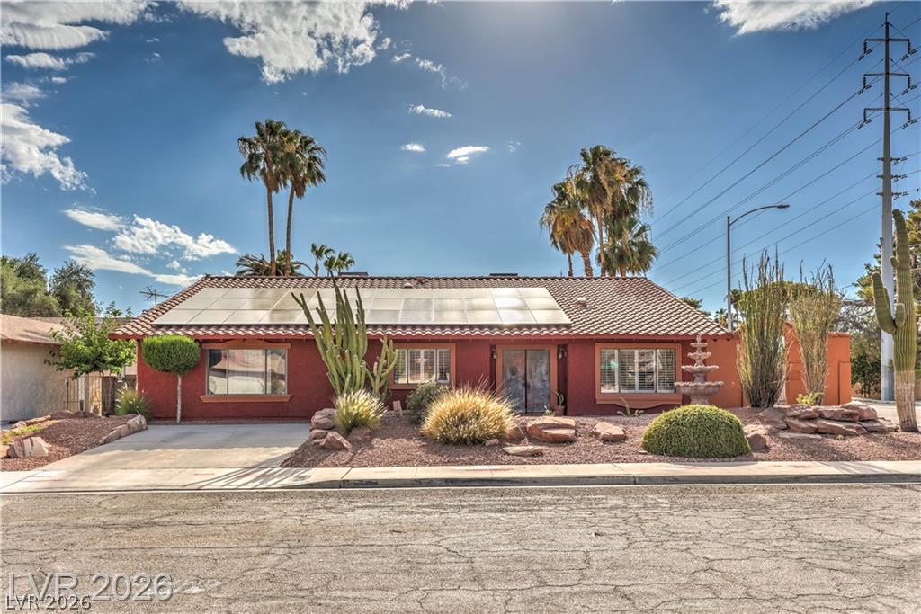 4411 Paseo El Rio Drive, Las Vegas 89121