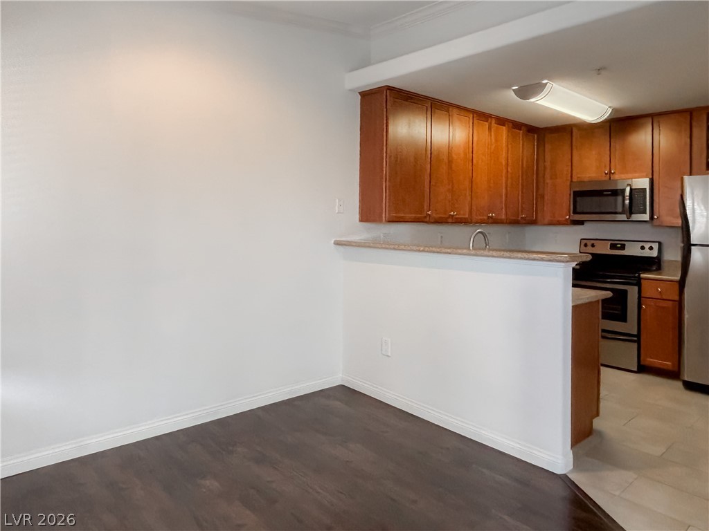 Photo 7 of 29, 4400 S Jones Boulevard #3086