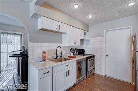 Photo 26 of 39, 3750 Florrie Avenue
