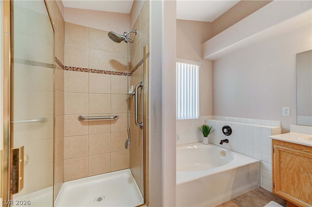 Photo 14 of 40, 4404 Sophia Way