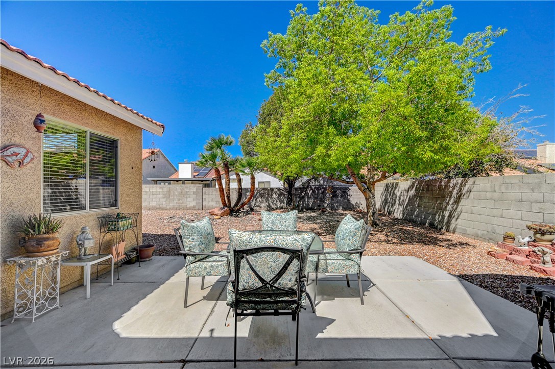 Photo 17 of 40, 4404 Sophia Way