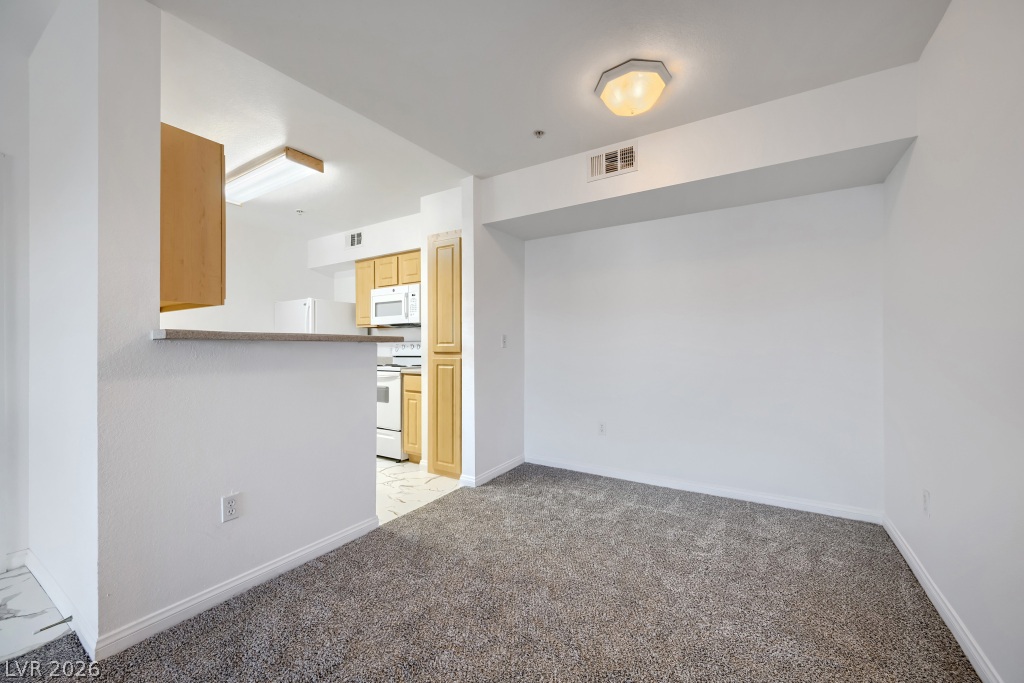 Photo 6 of 24, 6955 N Durango Drive #3086