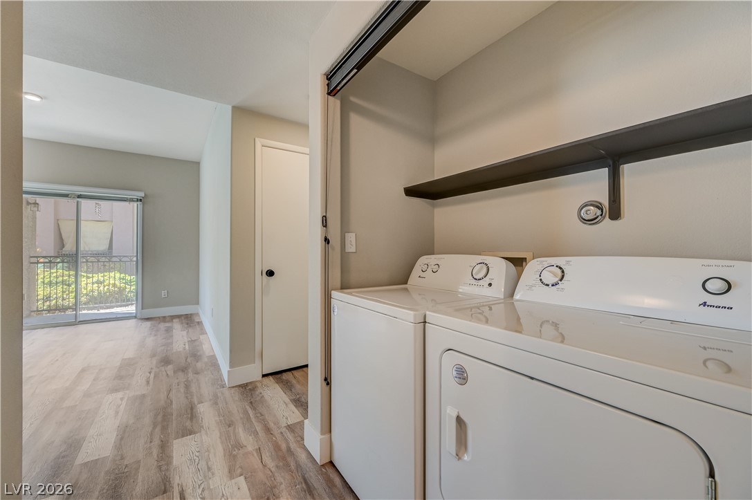 Photo 14 of 32, 9050 W Warm Springs Road #1091