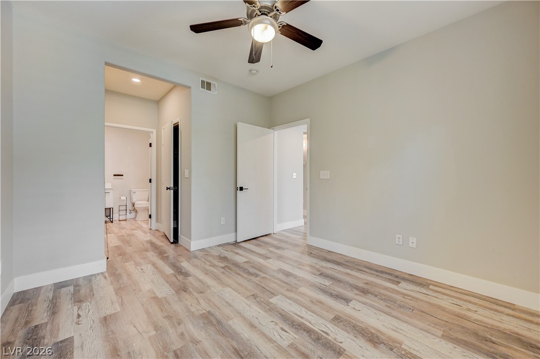 Photo 18 of 32, 9050 W Warm Springs Road #1091