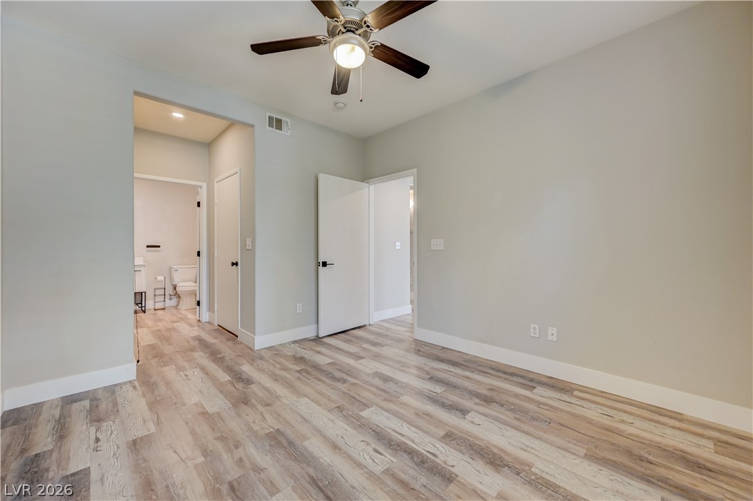 Photo 15 of 32, 9050 W Warm Springs Road #1091