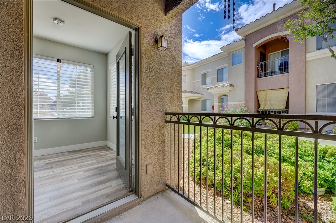 Photo 22 of 32, 9050 W Warm Springs Road #1091