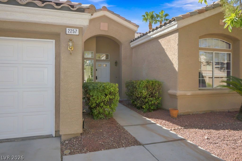 Photo 19 of 41, 2257 Black Pine Drive