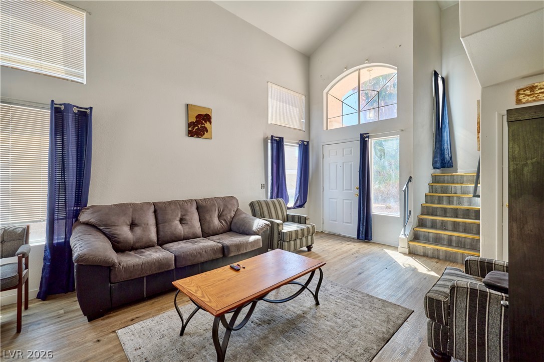 Photo 4 of 5906 Commodore Cove Drive