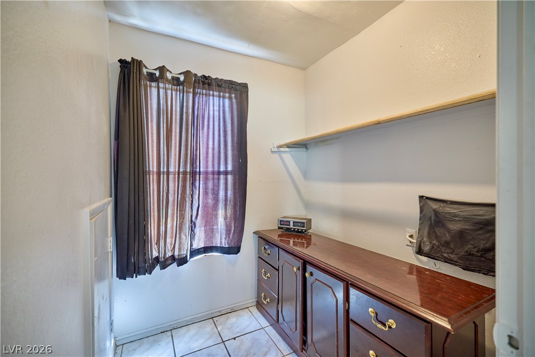 Photo 9 of 21, 5906 Commodore Cove Drive