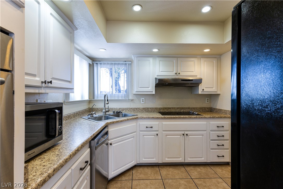 Photo 11 of 41, 817 Spyglass Lane