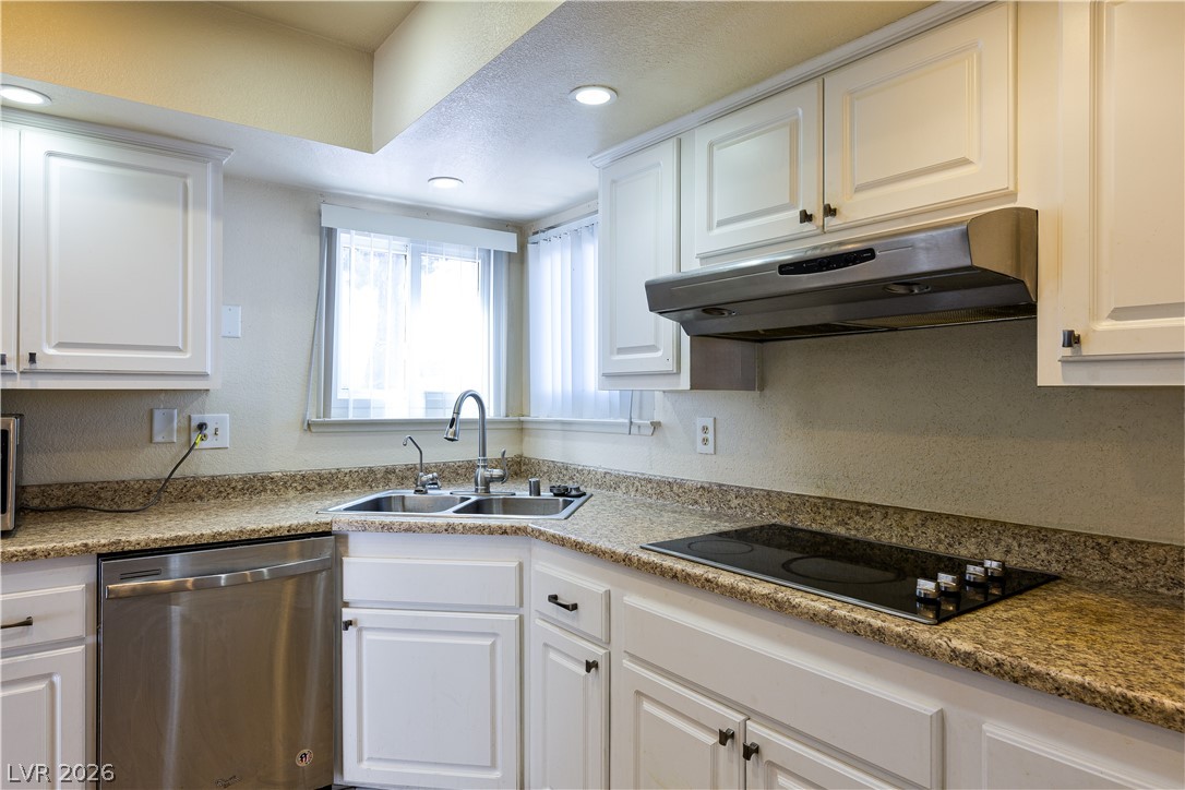 Photo 13 of 41, 817 Spyglass Lane