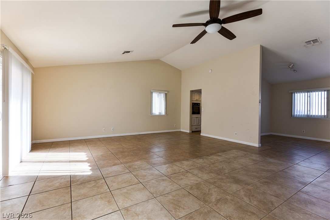Photo 7 of 41, 817 Spyglass Lane