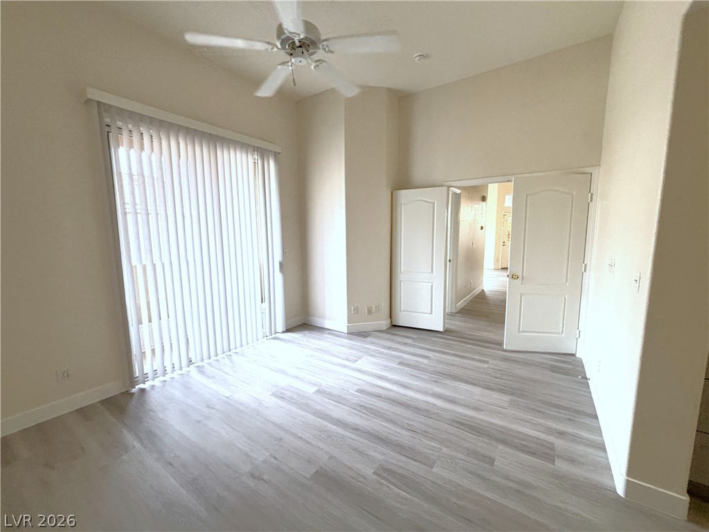 Photo 30 of 48, 5125 W Reno Avenue #2107