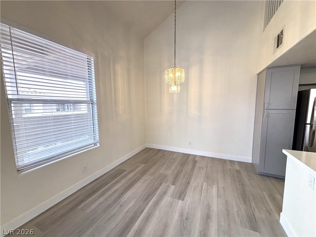 Photo 11 of 48, 5125 W Reno Avenue #2107