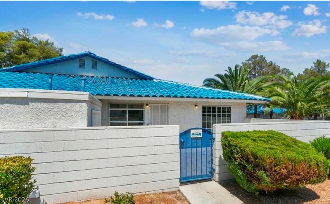 Photo 3 of 2133 Petersham Court #D