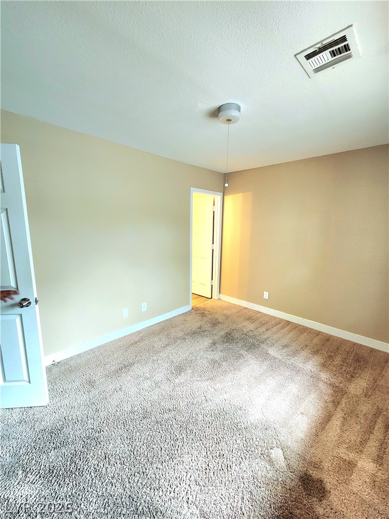 Photo 14 of 17, 2133 Petersham Court #D