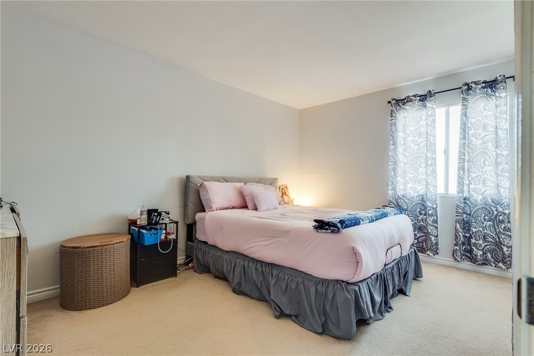 Photo 13 of 25, 5061 River Glen Drive #88