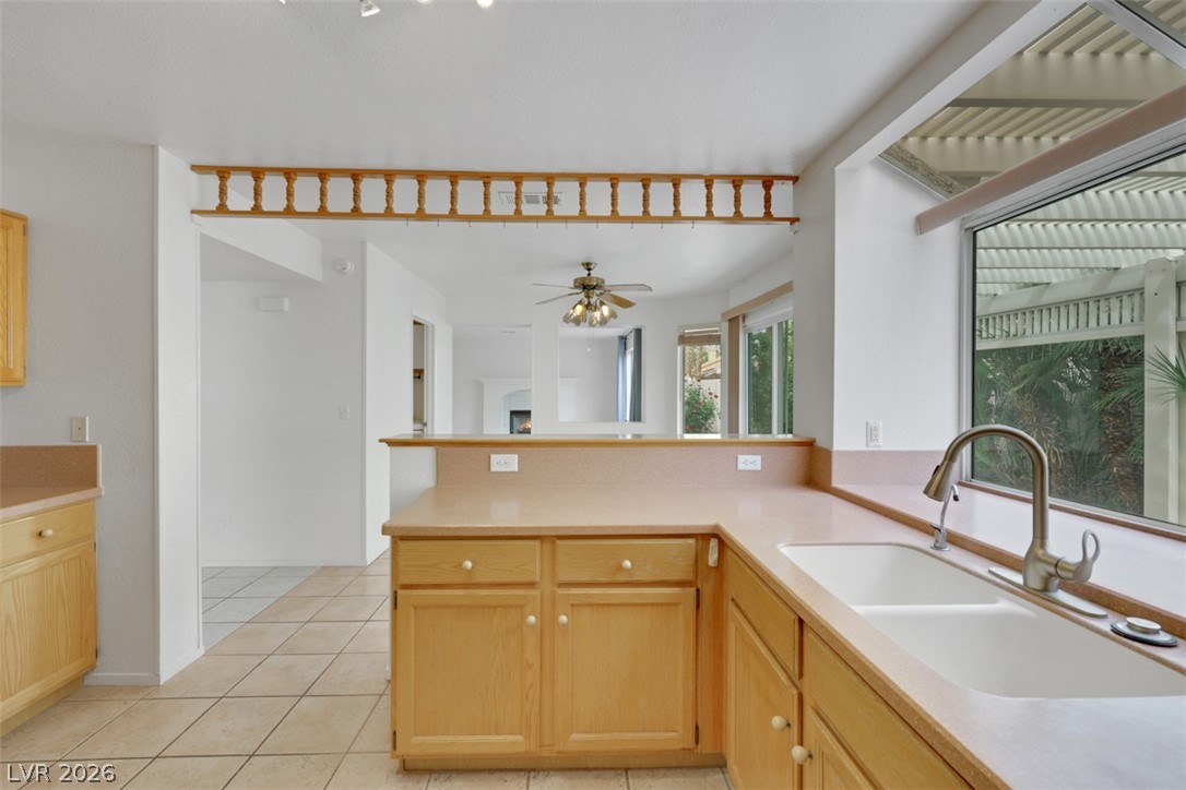 Photo 10 of 38, 9424 Rolling Ridge Lane
