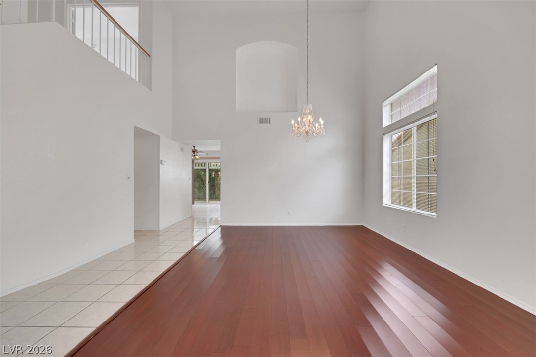 Photo 11 of 38, 9424 Rolling Ridge Lane