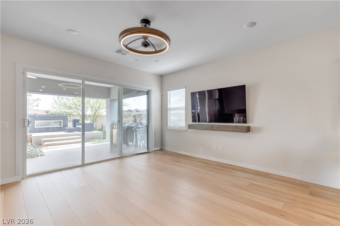 Photo 5 of 109 Reverie Heights Avenue