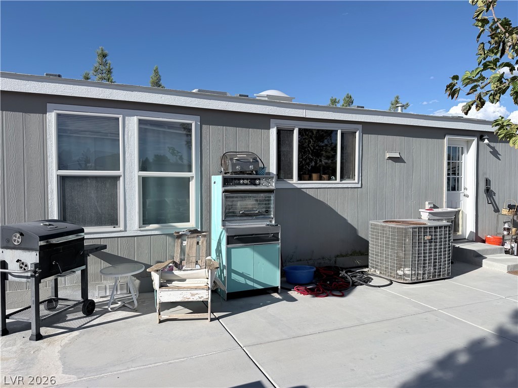 Photo 43 of 44, 1661 Bridger Street