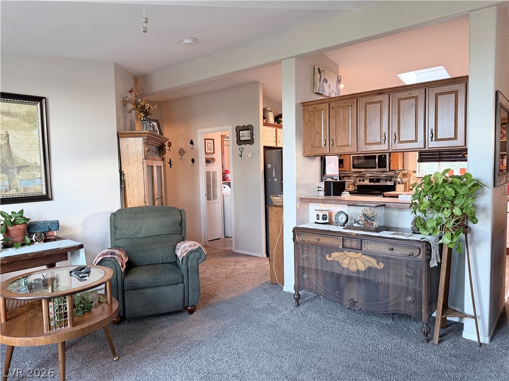 Photo 6 of 44, 1661 Bridger Street