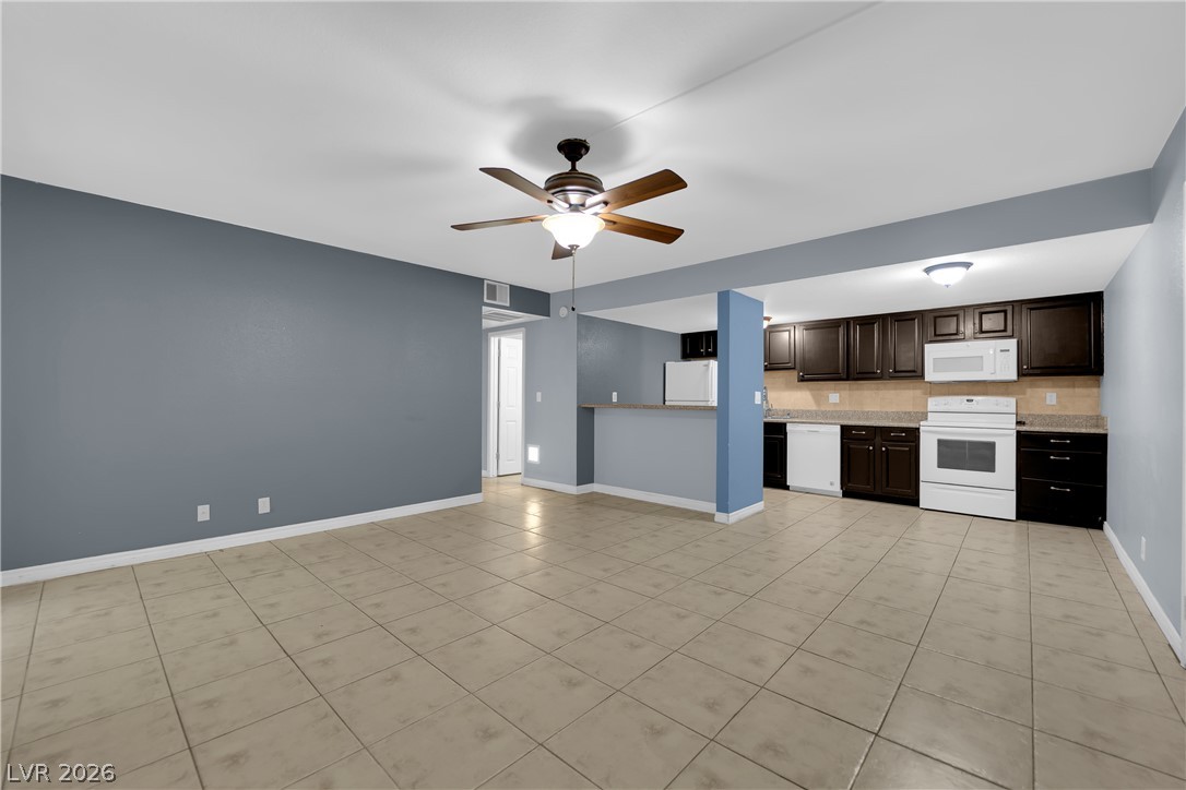 5242 River Glen Drive #439, Las Vegas 89103