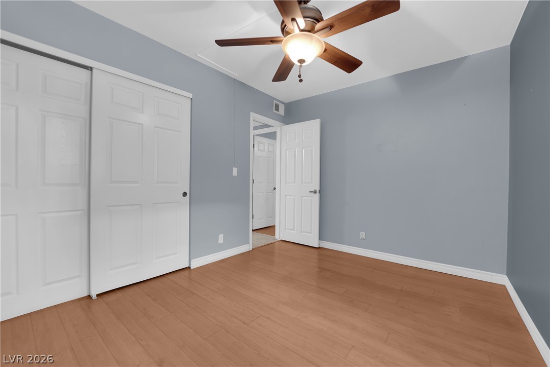 Photo 19 of 31, 5242 River Glen Drive #439