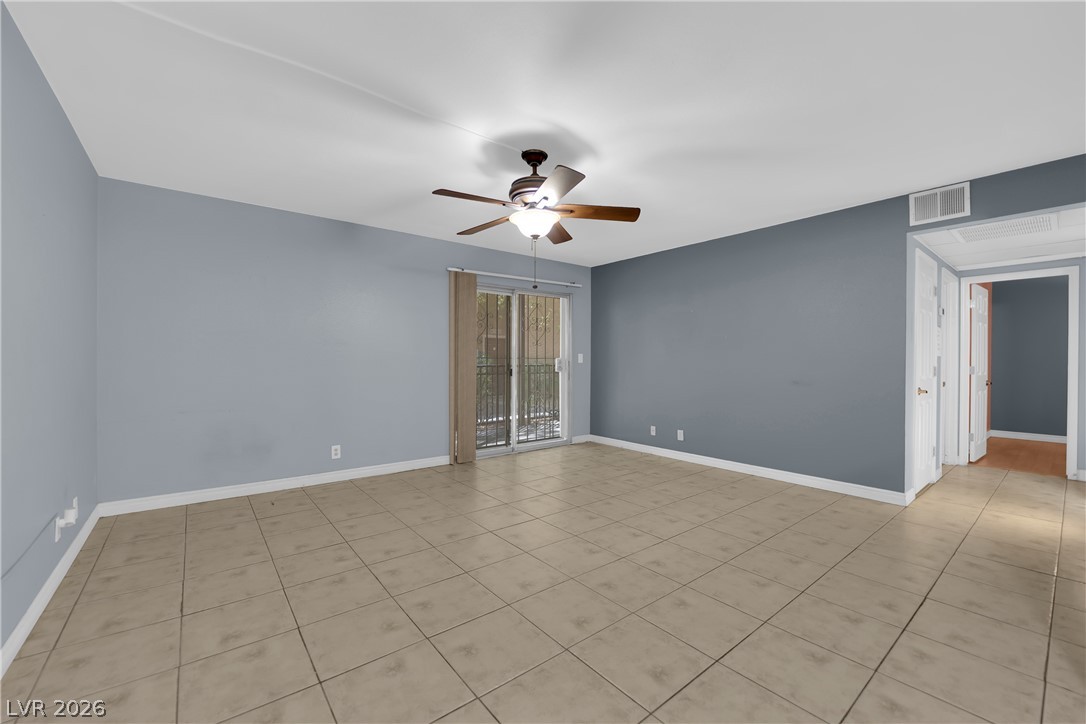 Photo 9 of 31, 5242 River Glen Drive #439