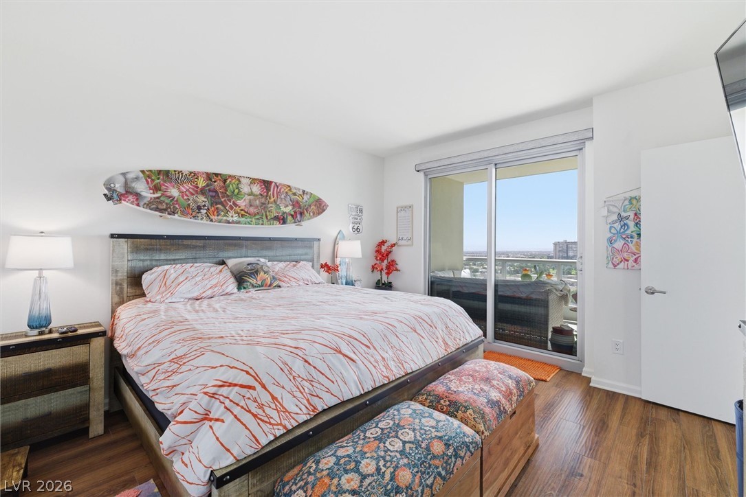 Photo 30 of 63, 322 Karen Avenue #1802