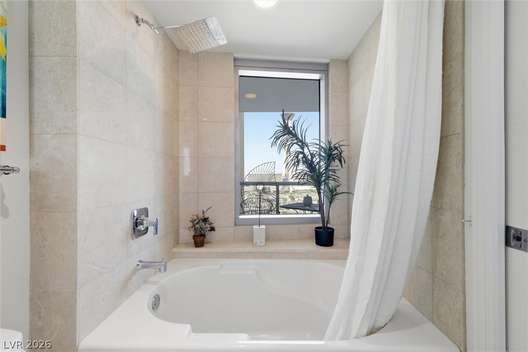 Photo 15 of 63, 322 Karen Avenue #1802