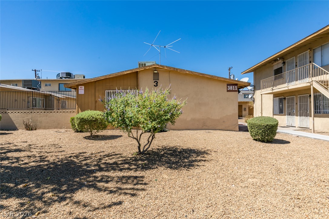 3811 Daisy Street #35, Las Vegas 89119