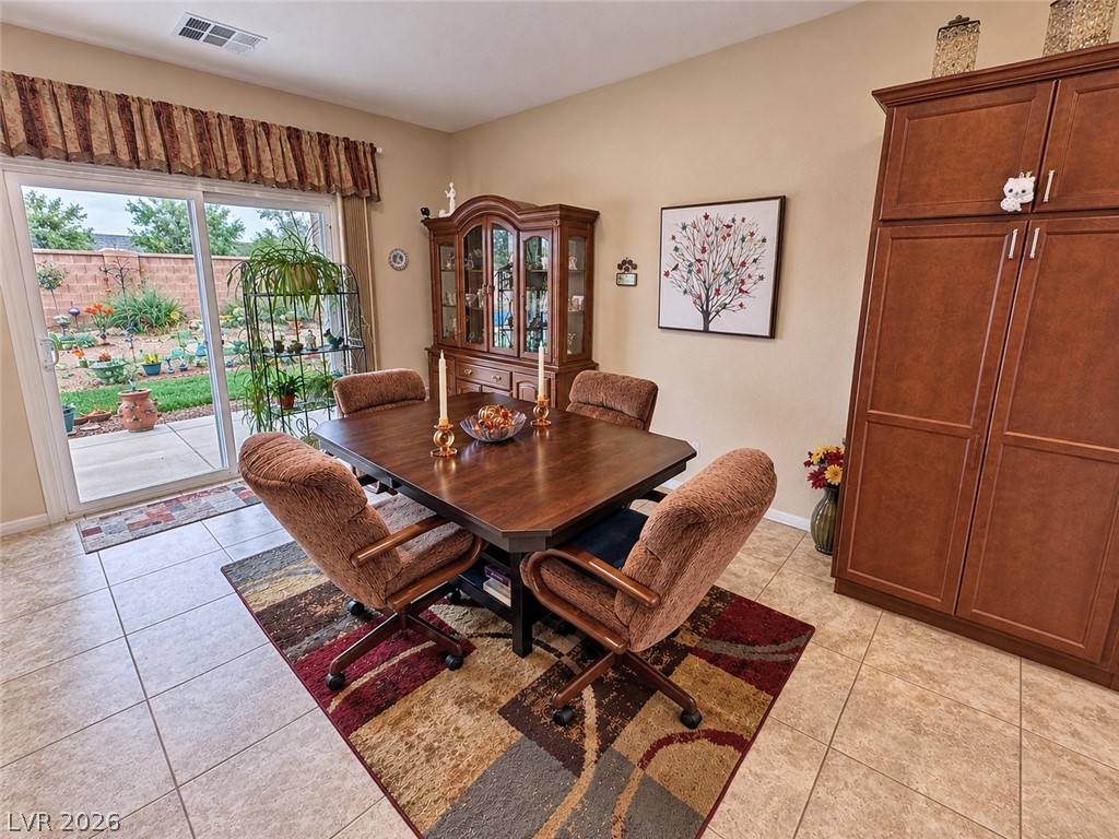 Photo 7 of 43, 5086 E Monte Penne Way