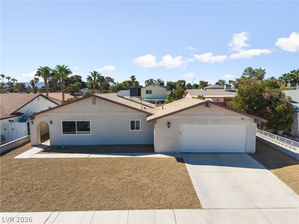 Photo 15 of 29, 3623 E Biela Avenue