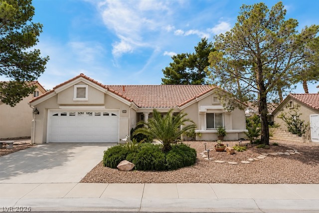 Photo 2 of 2453 Desert Sands Drive
