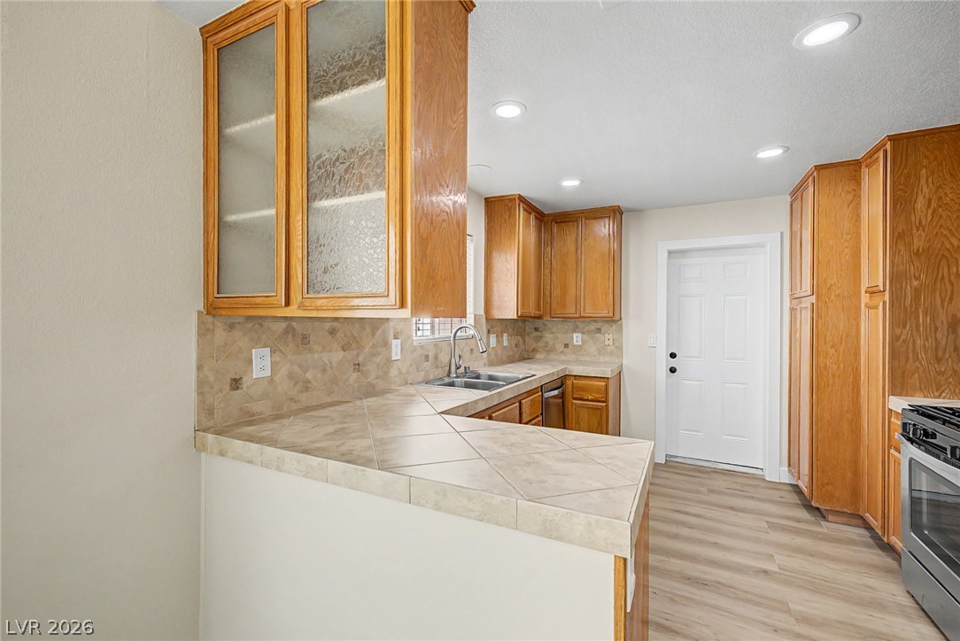 Photo 8 of 26, 5401 Bugle Way #105