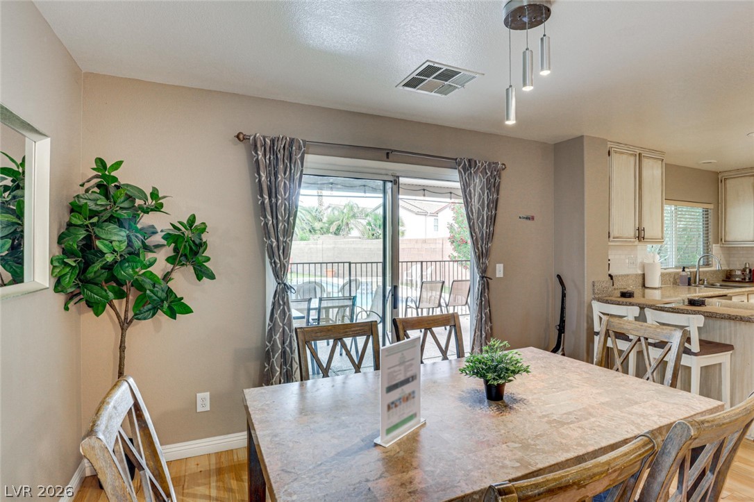 Photo 9 of 29, 7443 Easingwold Drive