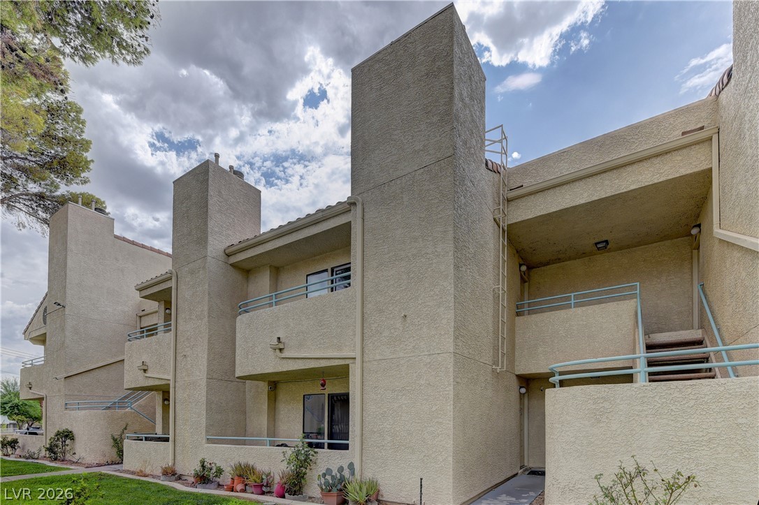 820 N Sloan Lane #203, Las Vegas 89110