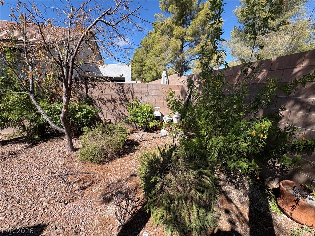 Photo 11 of 15, 5104 Rancher Avenue