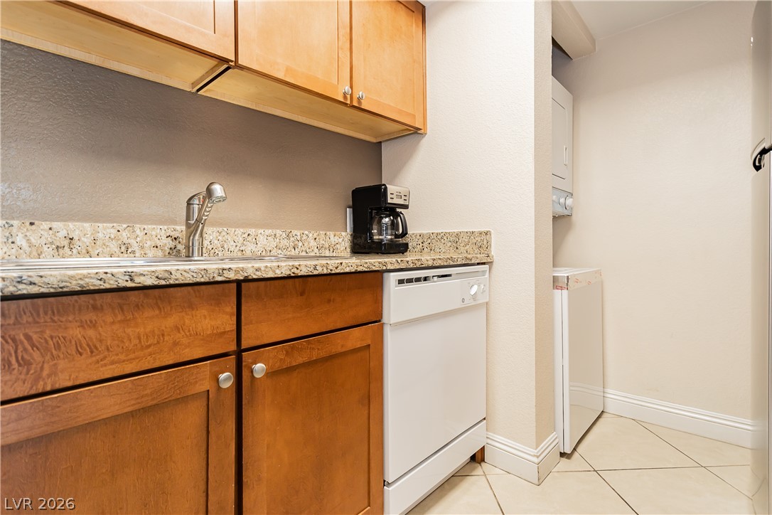 Photo 19 of 34, 4200 S Valley View Boulevard #3091