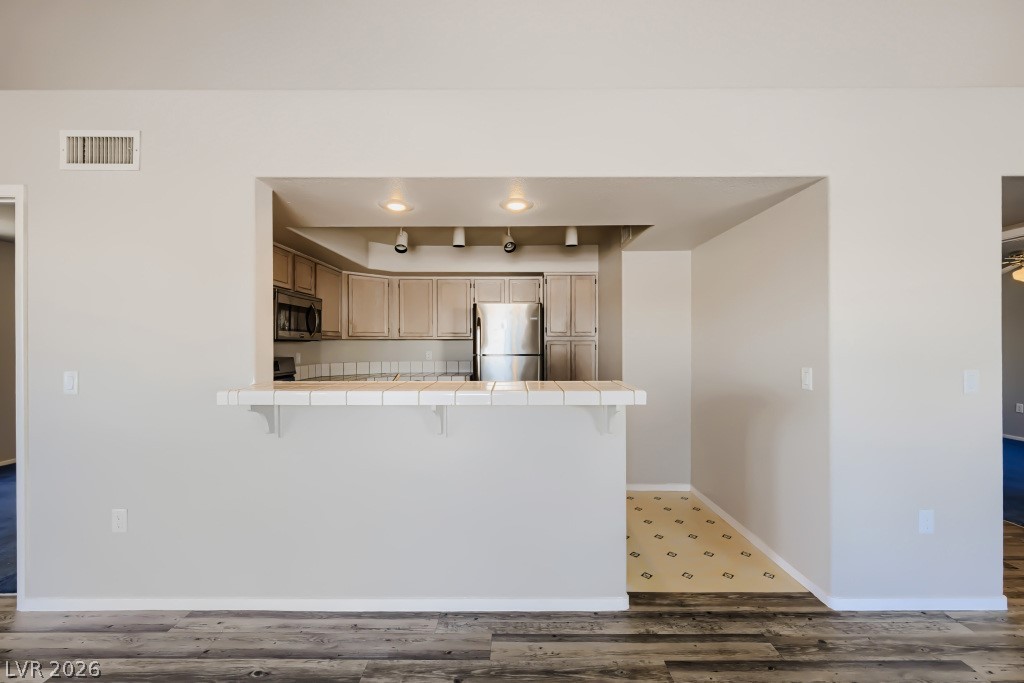 Photo 10 of 24, 7950 W Flamingo Road #2071