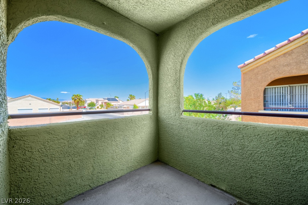 Photo 13 of 24, 7950 W Flamingo Road #2071