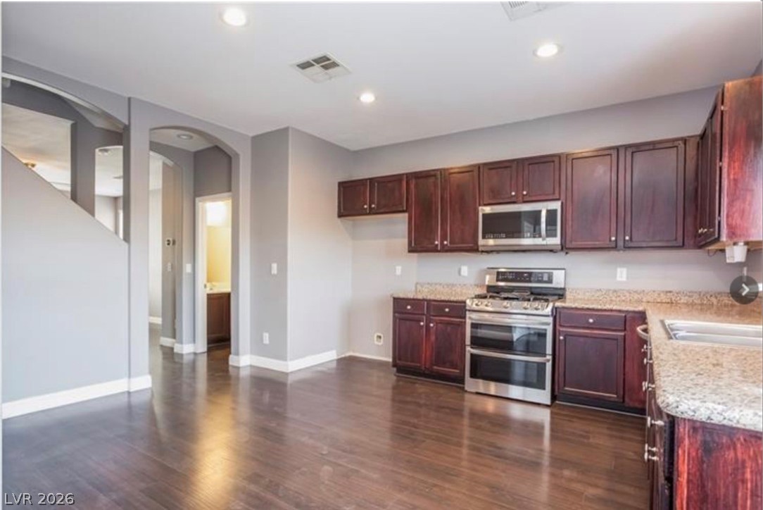 Photo 9 of 20, 6832 Silver Legacy Drive