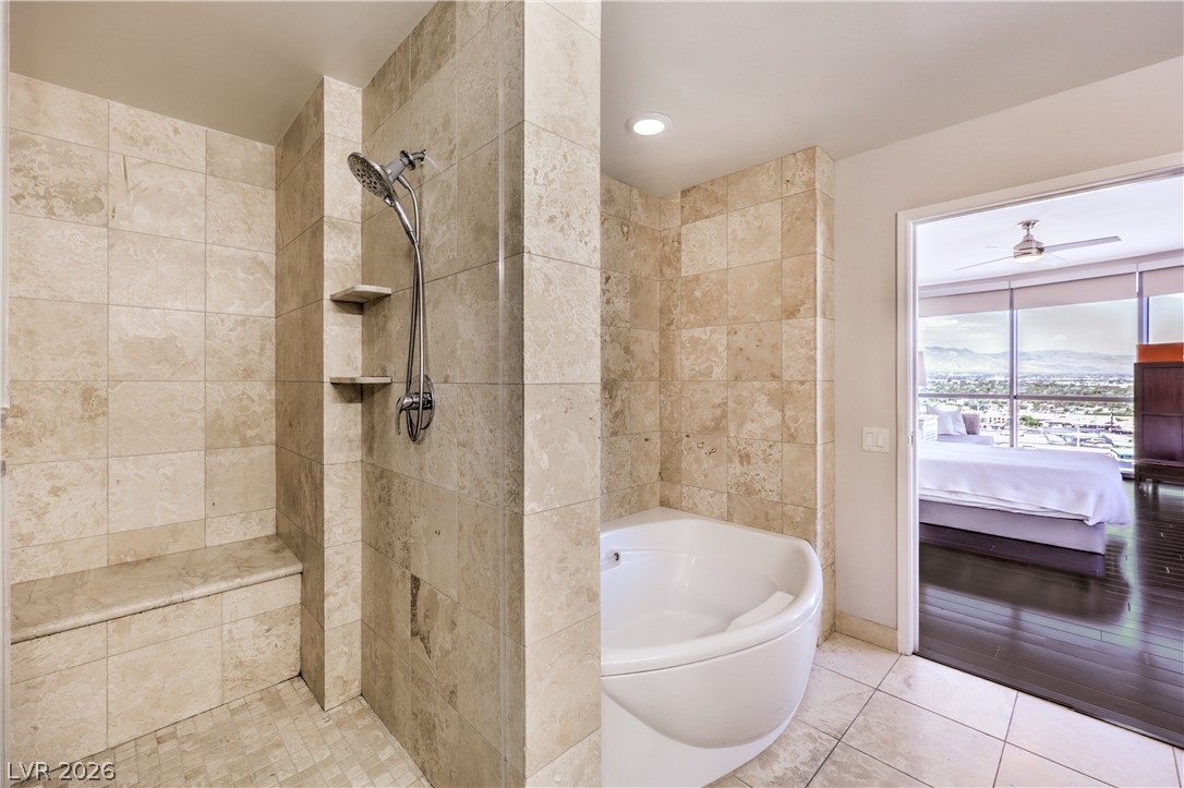 Photo 18 of 35, 200 W Sahara Avenue #1901