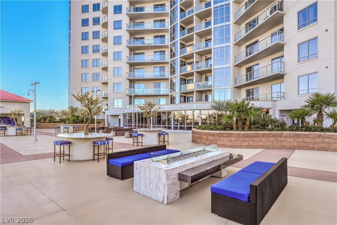 Photo 33 of 35, 200 W Sahara Avenue #1901