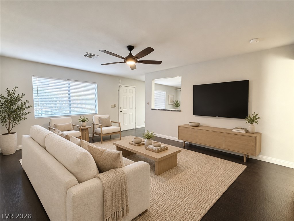 5141 Pioneer Avenue #101, Las Vegas 89146